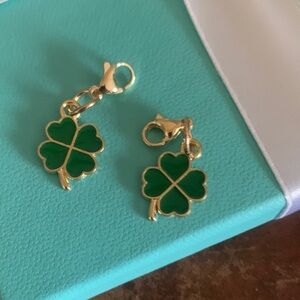 Gold and Green Clover st Patrick’s day shamrock shoe charms or key/bag etc 220